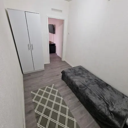 Apartment Black & White Modern
